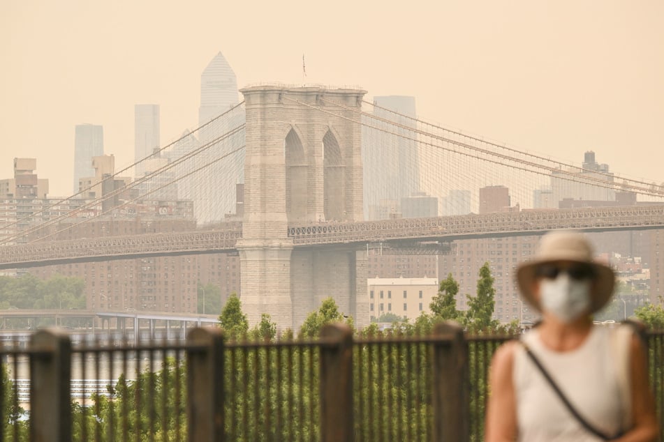 Heavy wildfire haze hangs over eastern US, fueling concern for World Cup final