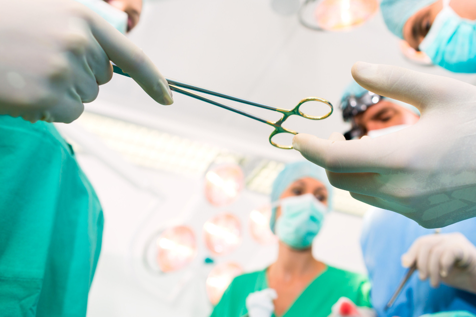 New Yorker feels no fear after having part of his brain removed