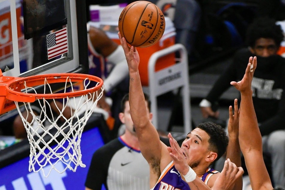 NBA Playoffs: The Suns are on the verge of sweeping the Nuggets after a big road win in game three