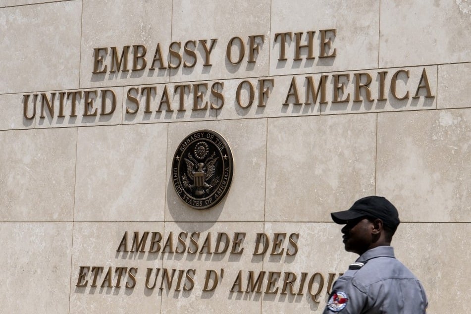 American child and nurse kidnapped in Haiti, aid group says