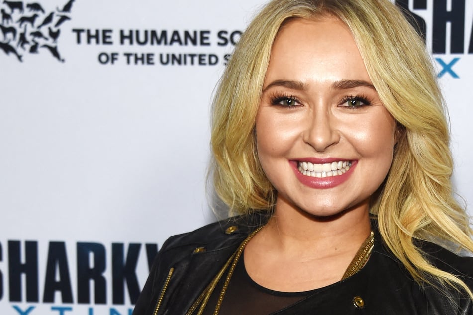 Hayden Panettiere: 911 dispatch audio reveals shocking details of Heroes star's sudden death