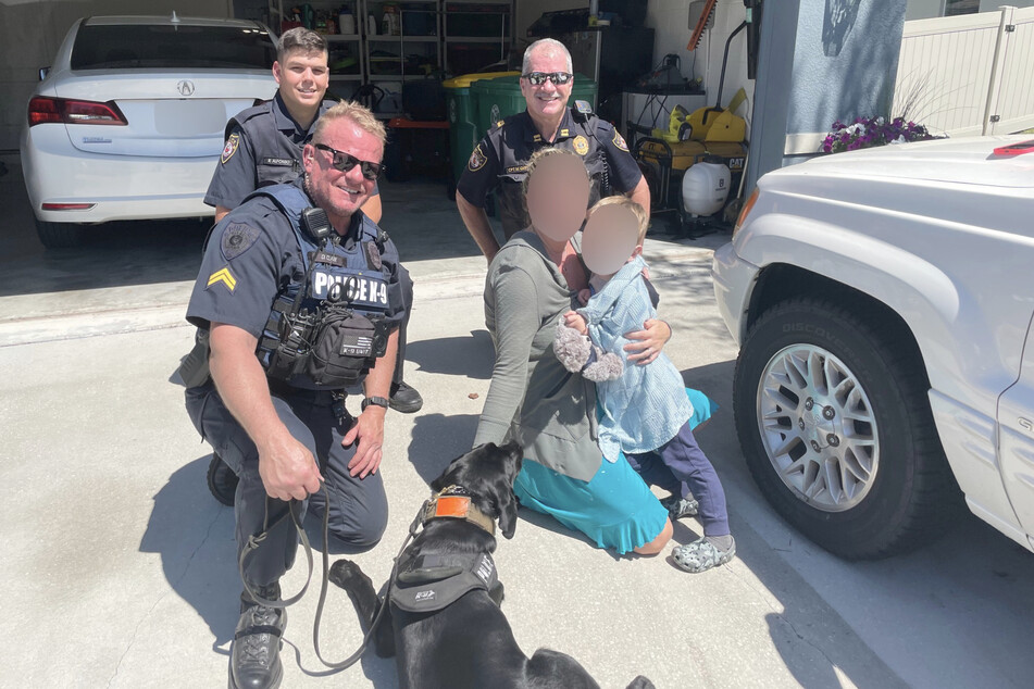 Thanks to Midnight the dog, the mother was able to embrace her missing boy again.