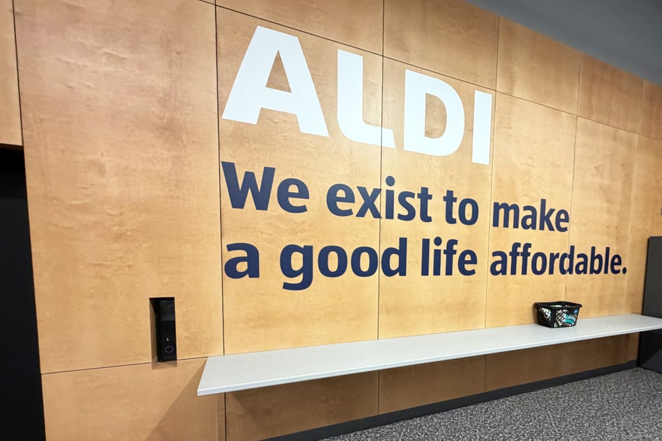 Shoppers are rushing to Aldi before these deals disappear