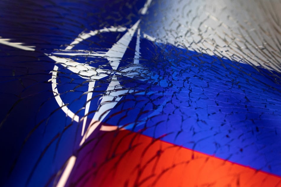 Russia threatens Finland and Sweden with nuclear weapons if they join NATO