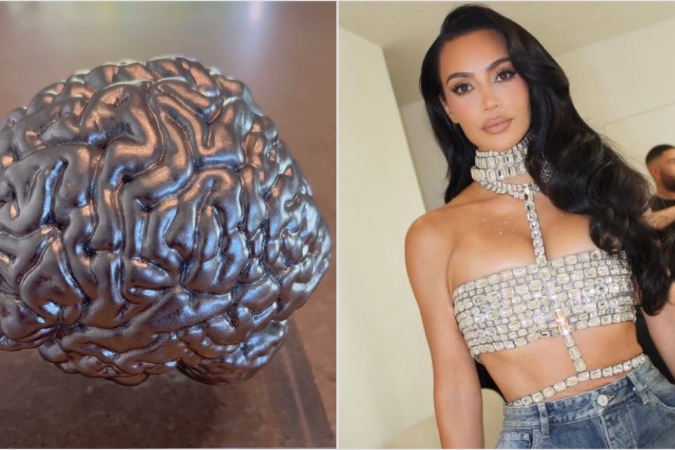 Kim Kardashian shows off bizarre Christmas gift