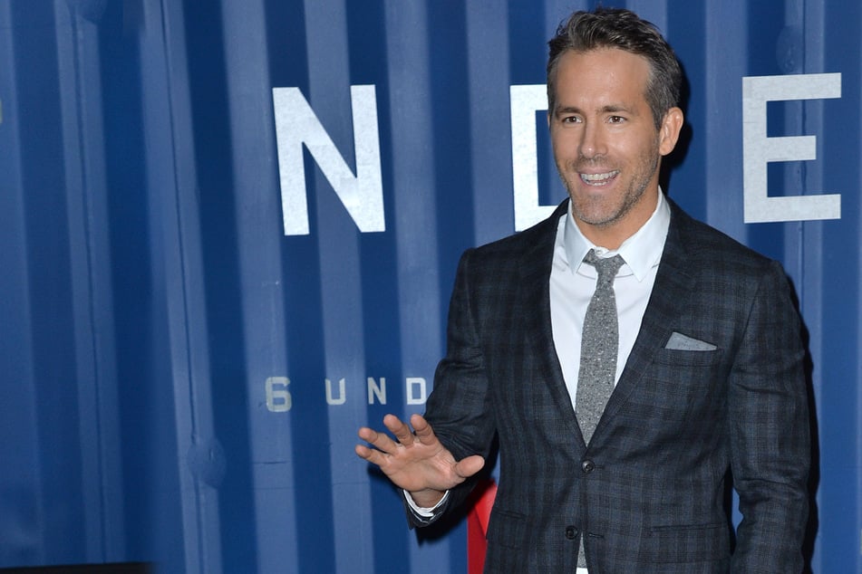 Pretty please? This Hollywood Hero confesses to begging his wife for a romp