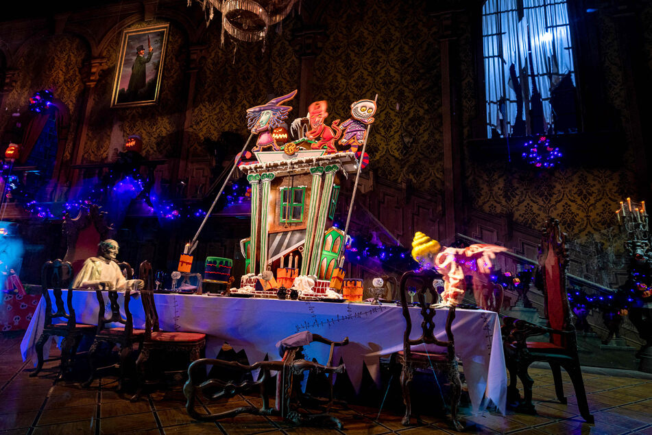 The Haunted Mansion is currently decorated with an overlay inspired by The Nightmare Before Christmas.