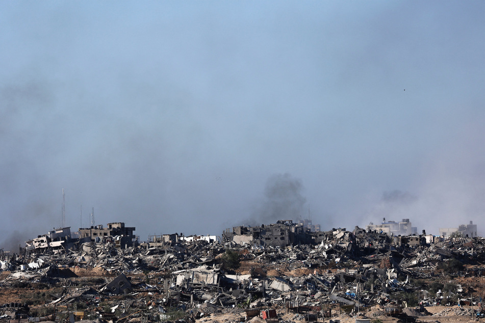 Israel-Gaza war updates: Israel says biggest Hamas tunnel found as hospital "bloodbath" continues