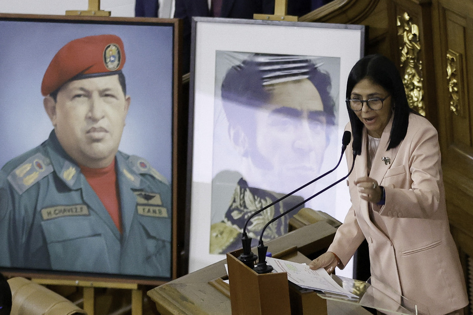 "Besieged" Venezuela unveils reduced budget for 2026