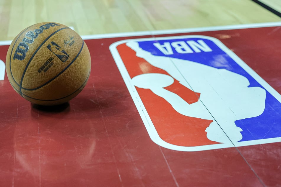 NBA officials met with members of the House of Representatives Energy and Commerce Committee on Wednesday about a gambling and sports betting investigation.