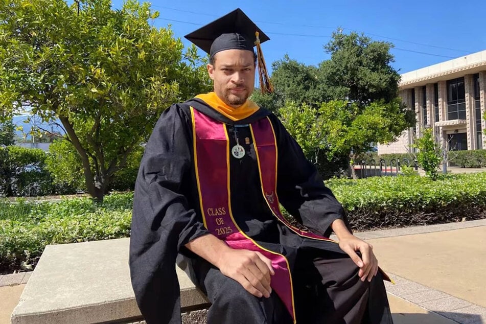 A judge recently apologized to Cole Allen, the suspected White House Correspondents' Dinner shooter, about his poor treatment in prison.