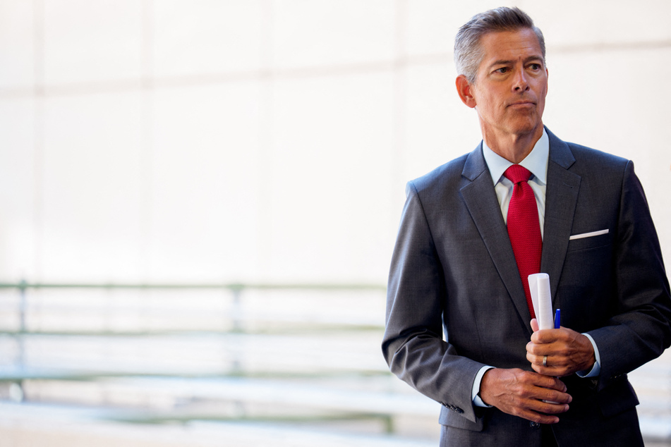 US Transportation Secretary Sean Duffy announced that airspace restrictions over the Caribbean had been lifted.