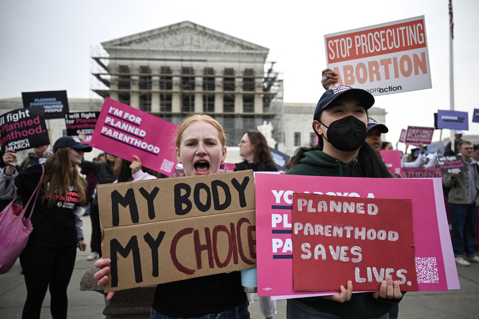 Supreme Court weighs defunding Planned Parenthood over abortion