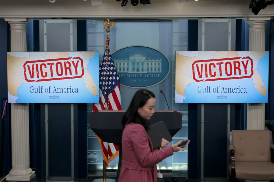 Trump gloats over "Big WIN" after appeals court rules on Associated Press ban