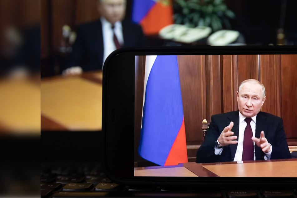 Putin recognizes Ukrainian separatist areas' independence in stormy speech and orders troops
