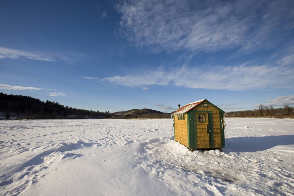 An annual ice fishing derby that takes place on Vermont's Lake Champlain was cancelled after three men fell through the ice and died.