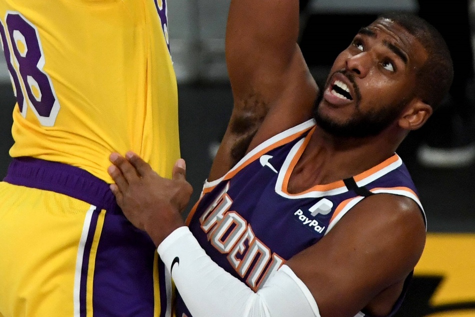 Chris Paul led the Suns with 37 points as Phoenix swept Denver in the Western Conference semifinals.