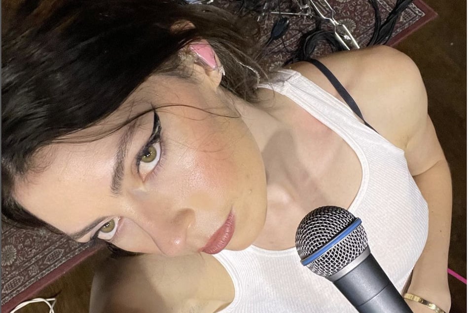 Anna Shoemaker is releasing a new single on Wednesday.