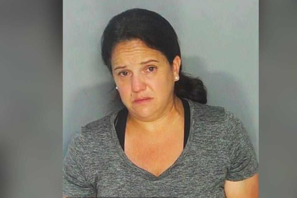 Jeanette Barbara Valle-Tejeda (41) taught at Hialeah High Schools and molested several students / pupils.