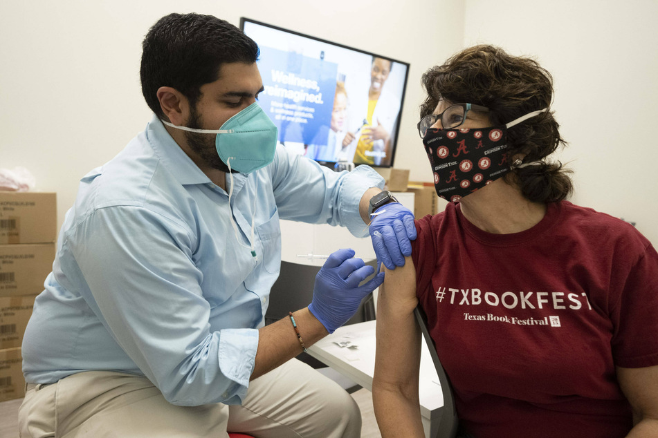 Side effects mean your vaccine is working – but what if there are none?