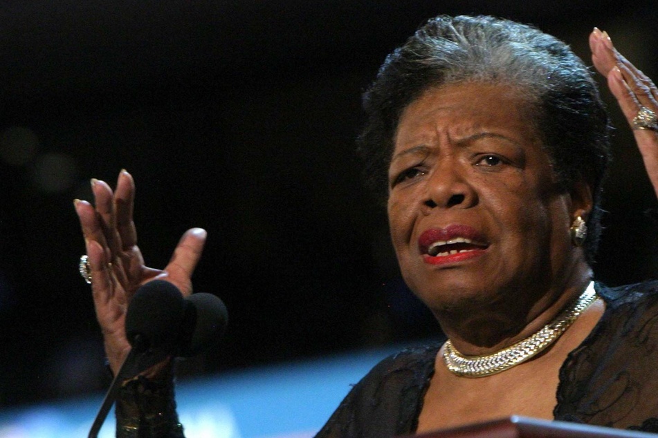 Maya Angelou becomes first Black woman to appear on US quarter