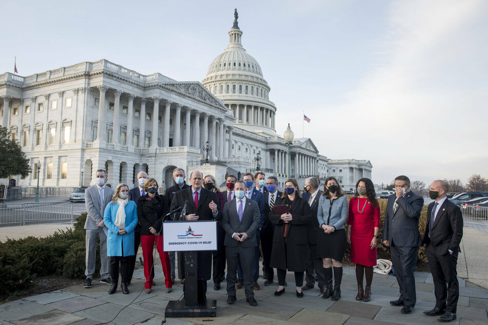 US Congress passes Covid-19 relief bill