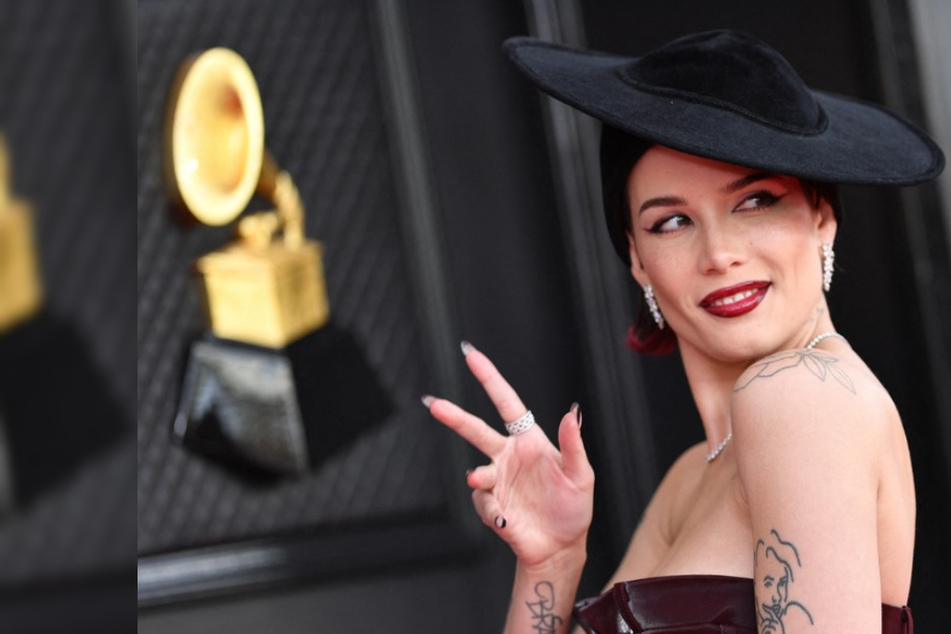Halsey gives harsh response to fans that left her concert after Roe vs. Wade speech