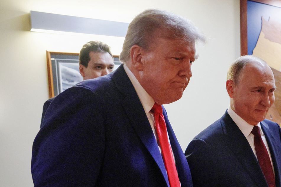 Russia pours more cold water on Trump's hopes of Ukraine peace deal: "Momentum has gone"
