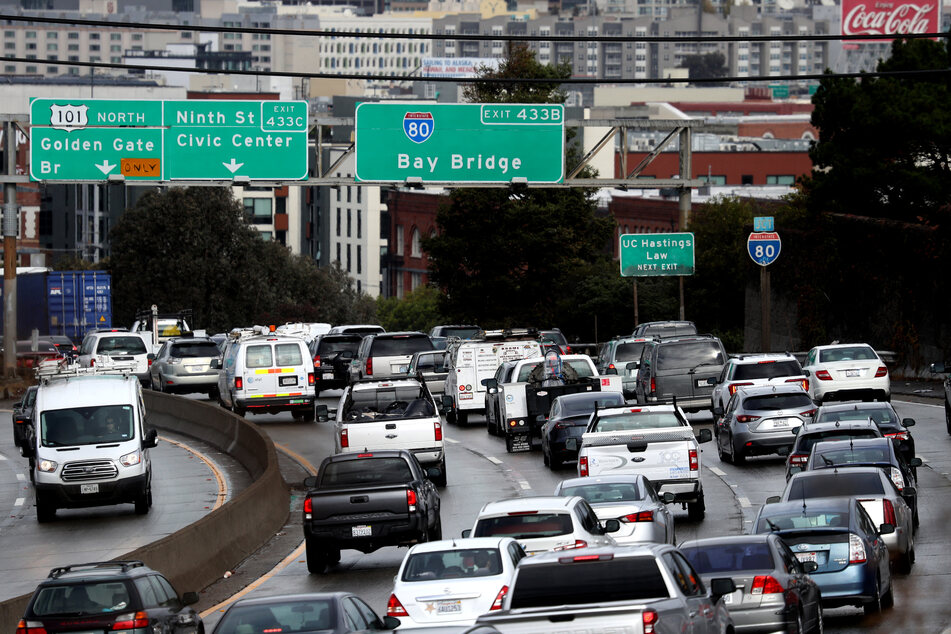 Traffic moves along US Highway 101 towards downtown San Francisco, California.