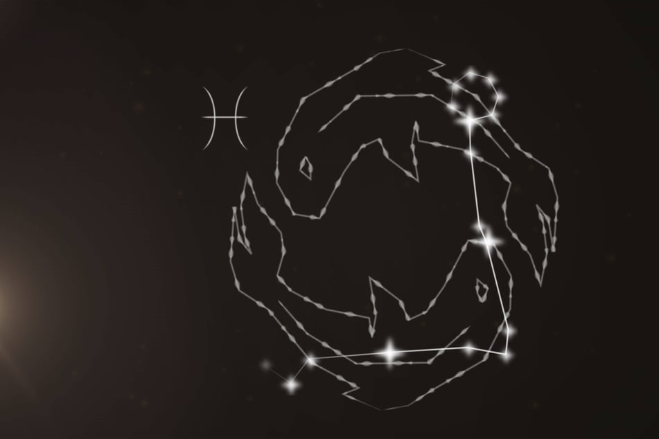 Free Pisces monthly horoscope for August 2025