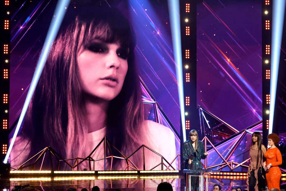Taylor Swift won Song of the Year for Anti-Hero at the 2023 iHeartRadio Awards.