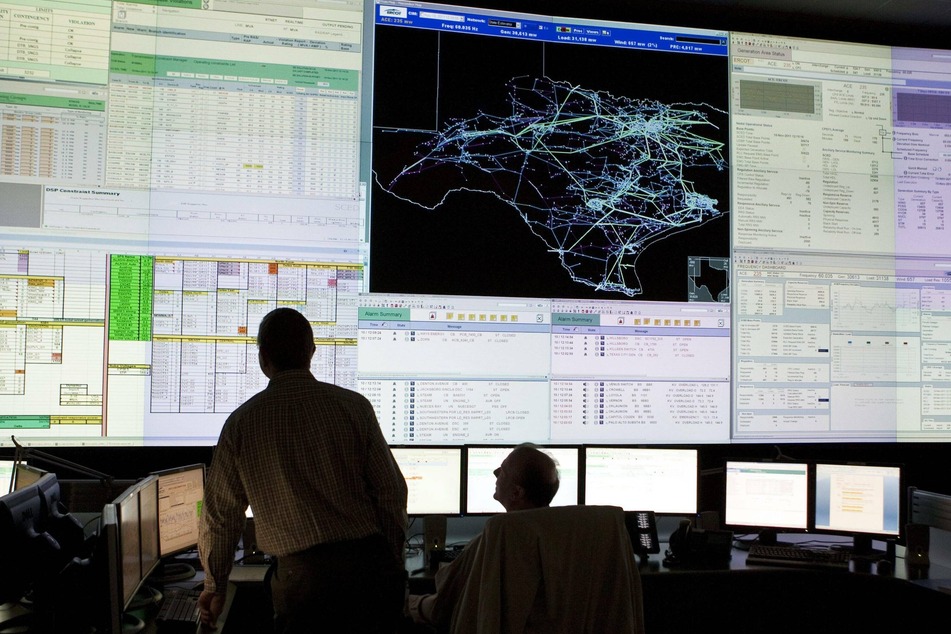 Texans fear for summer months after ERCOT nears energy emergency again