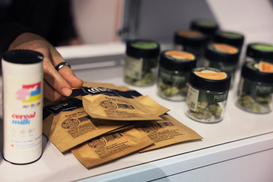 NYC opens first licensed marijuana dispensary with huge 420 grand opening