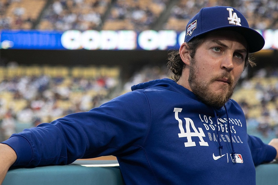 Dodgers star Trevor Bauer intends to plead the fifth during his sexual assault case