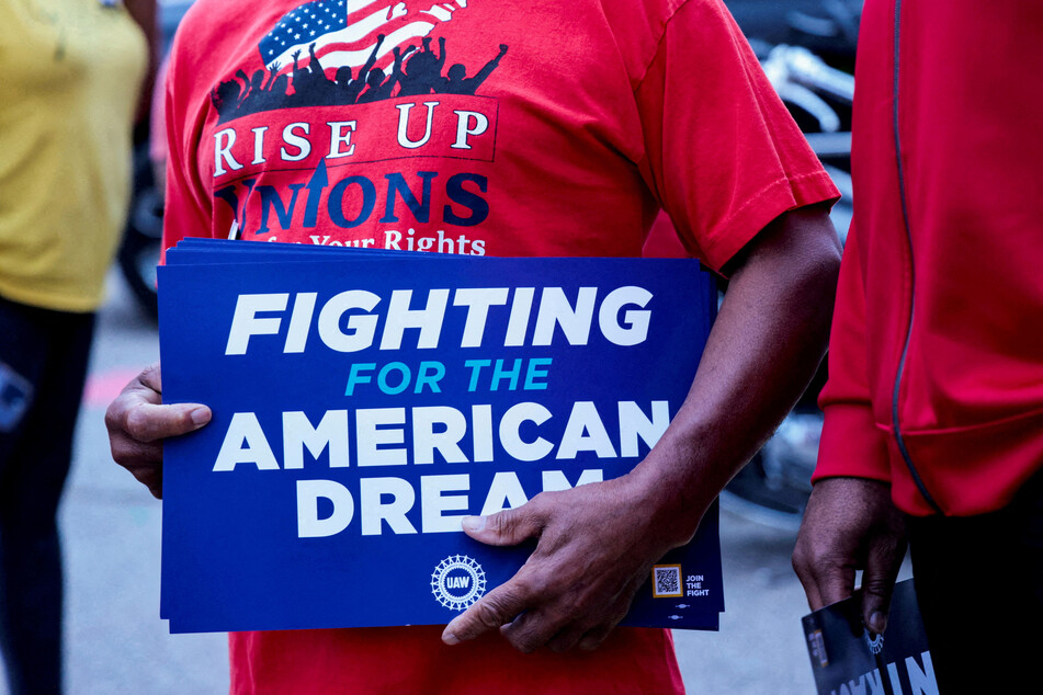 UAW makes next move as thousands of Stellantis workers walk off the job!