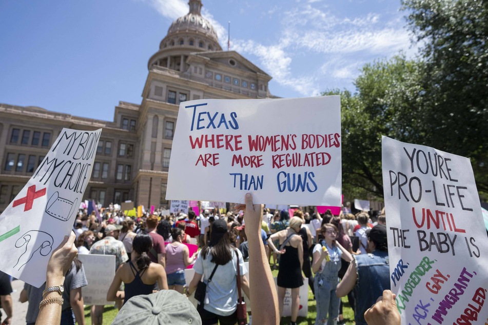 Texas federal appeals court upholds ban on common abortion procedure