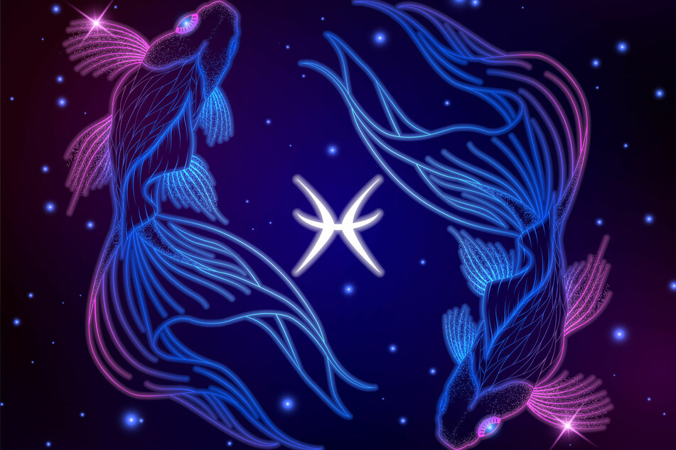 What's Pisces' monthly horoscope outlook for December?