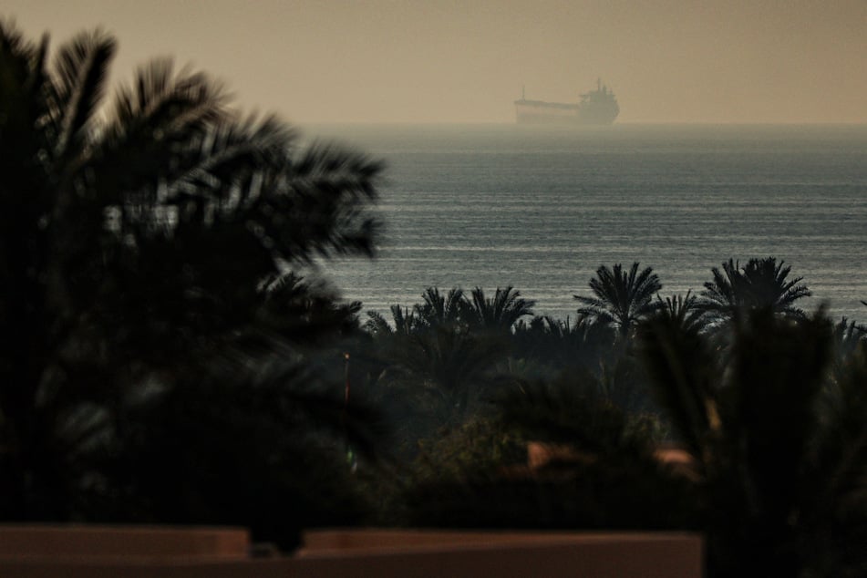 China reaches out to Iran as Strait of Hormuz closure threatens to cripple oil supply