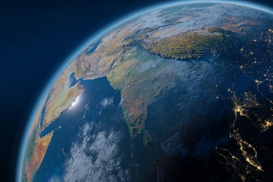 Brazil's President Luiz Inacio Lula da Silva on Friday said Earth cannot sustain humanity's dependence on fossil fuels, and without confronting this reality, the climate fight will be lost.