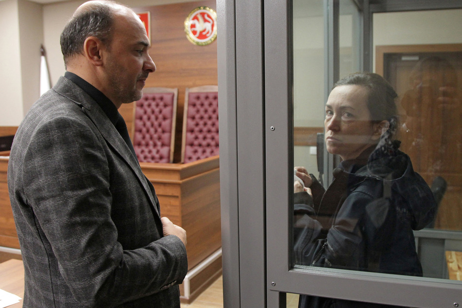 US journalist has Russian detention extended amid "foreign agent" charges