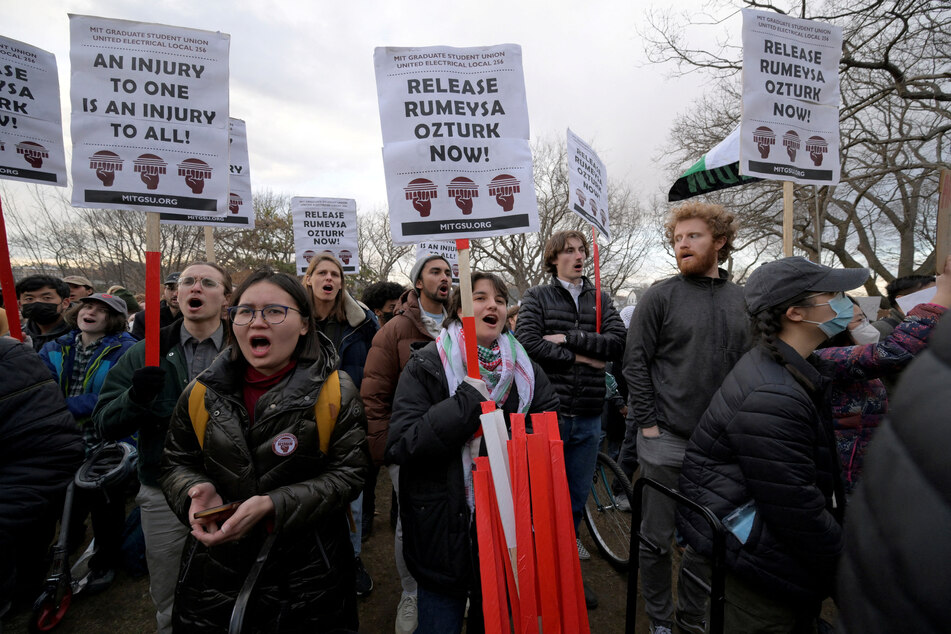 Rümeysa Öztürk: Case challenging Tufts University Phd student's ICE detention moved to Vermont