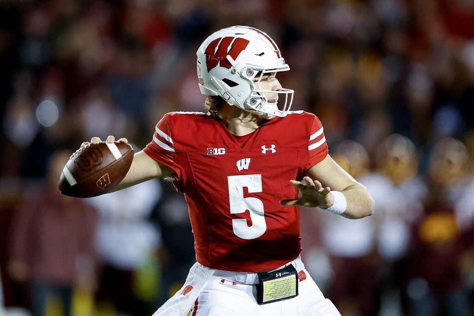 After transferring from Wisconsin, Graham Mertz is expected to serve as starting quarterback for the Florida Gators in 2023.
