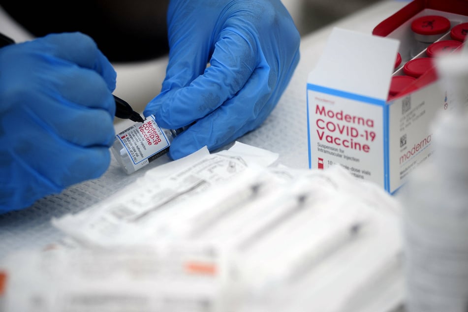 US' new coronavirus cases top 50,000 in 24 hours