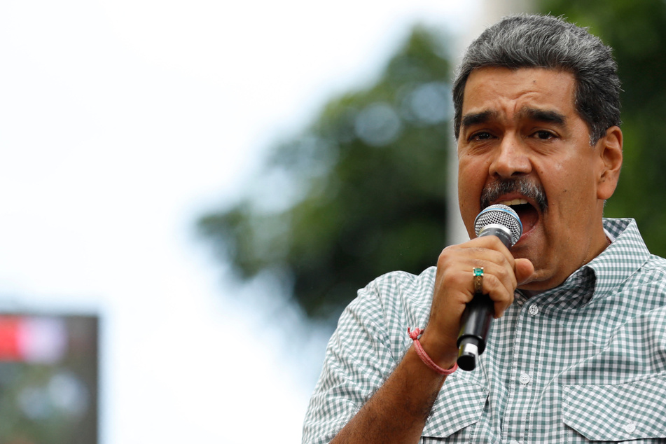 US hits senior Venezuela officials with new sanctions over alleged electoral fraud