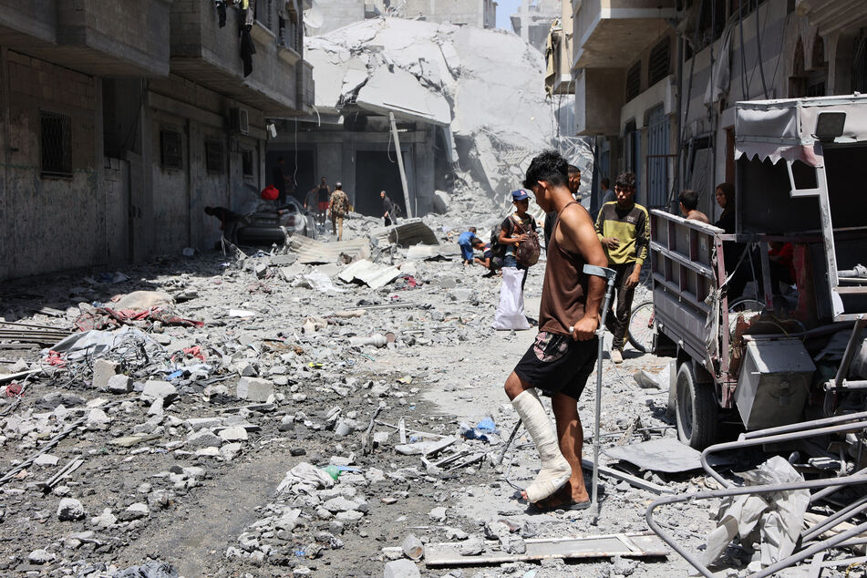 Israel's defense minister approves widely condemned plan to conquer Gaza City