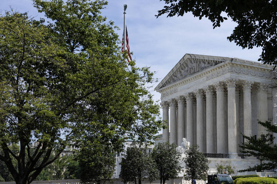 Biden wins big in Supreme Court social media misinformation case
