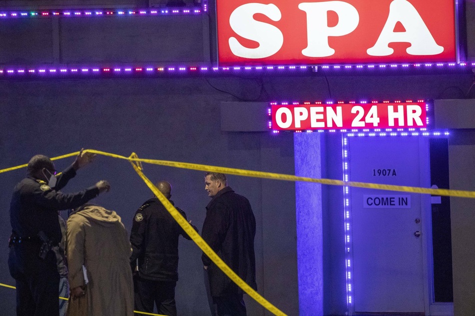 Atlanta police officers and detectives responding to the shooting at Aromatherapy Spa and Gold Spa.