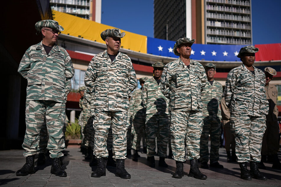 Venezuela kicks off military exercises to counter CIA operations amid Trump threat