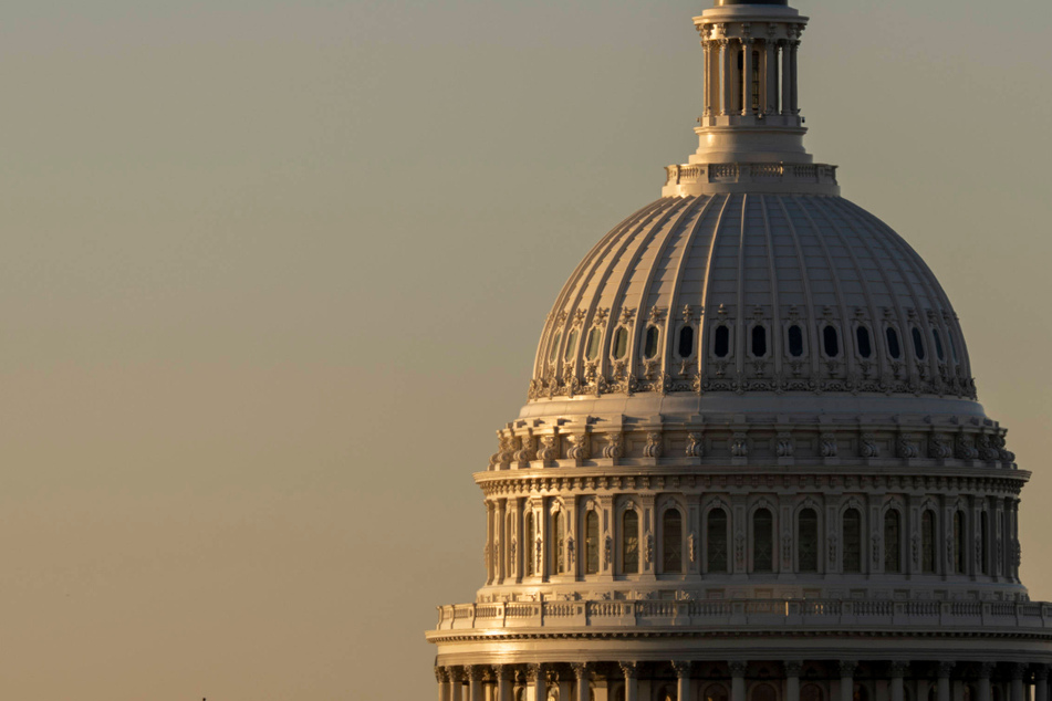 Senate makes shock turnaround in battle over Ukraine aid