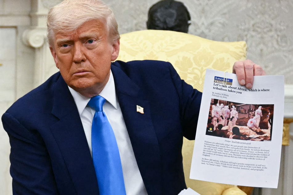 Trump makes embarrassing mix-up while trying to prove South African "genocide"